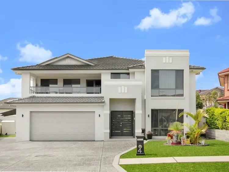 4 Saltbush Place, Bossley Park NSW 2176