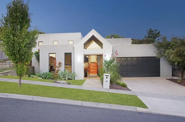 55 Parkwood Drive, Highton VIC 3216