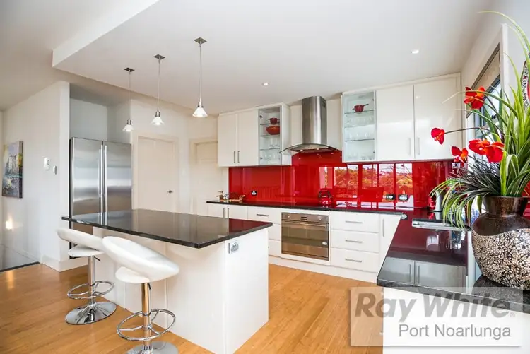 6 Saxon Avenue, Christies Beach SA 5165