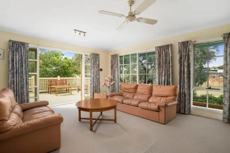 Third view of Homely house listing, 8 Beale Court, Templestowe VIC 3106