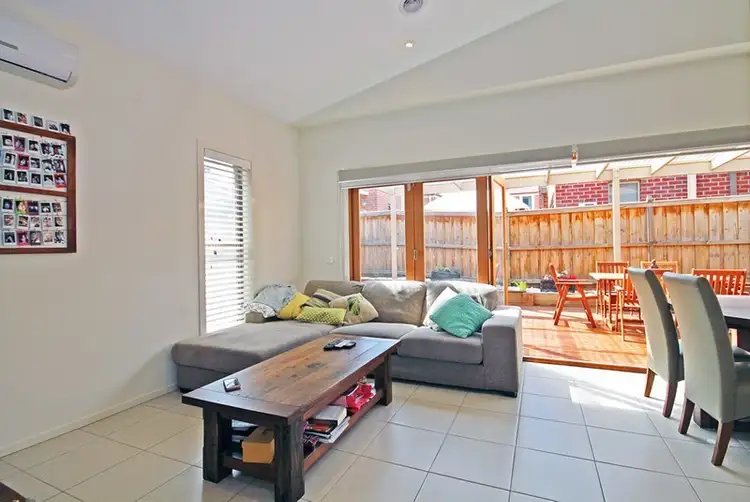 Fifth view of Homely unit listing, 15/2-22 Breanne Place, Keysborough VIC 3173