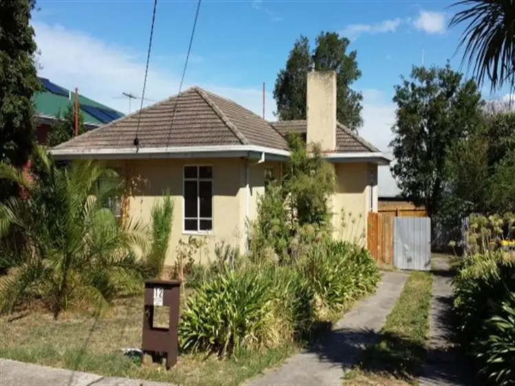 12 Cromwell Street, Burwood VIC 3125