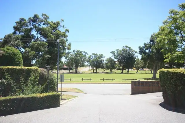 14/22 Hookwood Road, Morley WA 6062