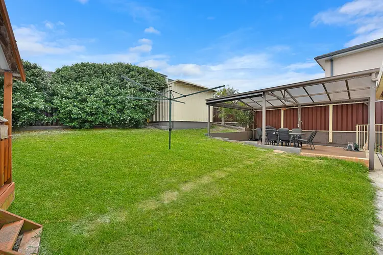 Main view of Homely house listing, 17 Hastings Avenue, Chifley NSW 2036