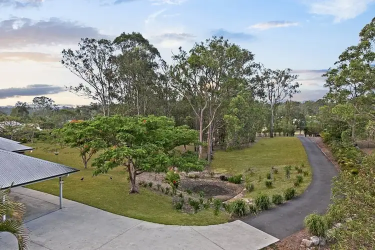 27 Castlereagh Place, Anstead QLD 4070