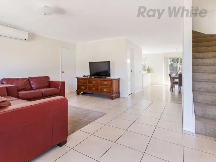 Third view of Homely townhouse listing, 3/5 McIntosh Court, Aspendale Gardens VIC 3195