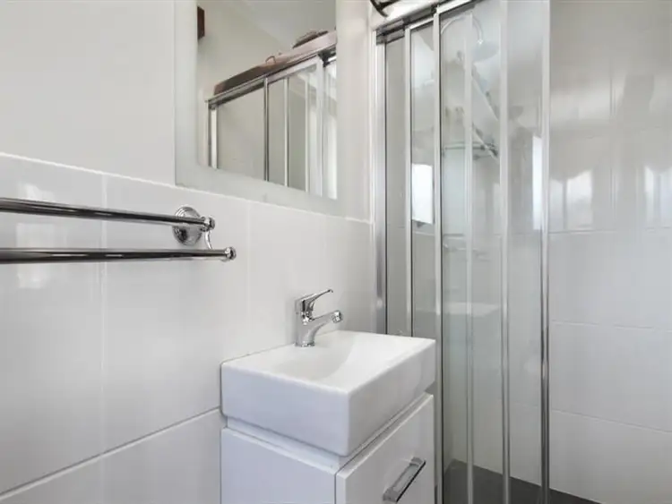Fifth view of Homely house listing, 8 Pearl Court, Hope Valley SA 5090