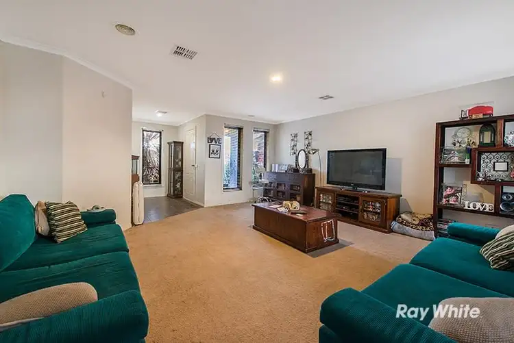 Fifth view of Homely house listing, 71 Calais Circuit, Cranbourne West VIC 3977