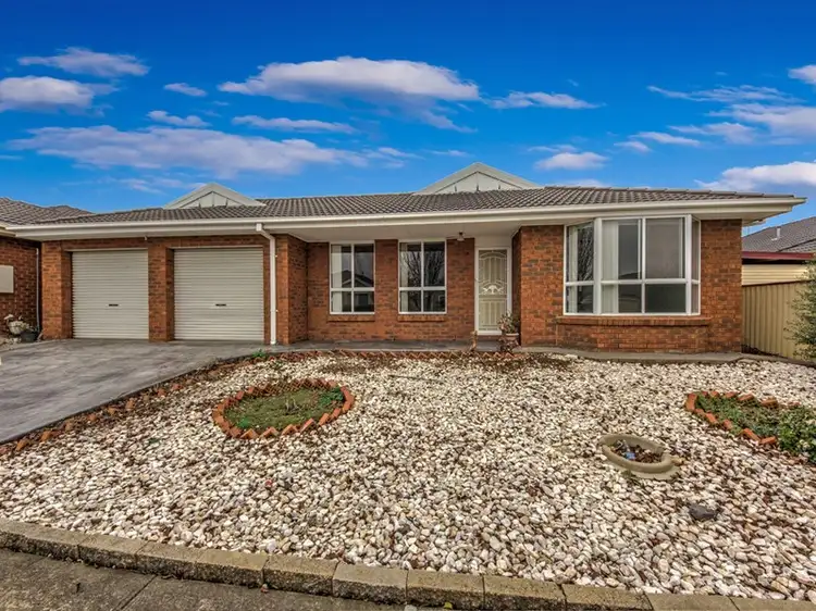 39 Sunnybrae Circuit, Cairnlea VIC 3023