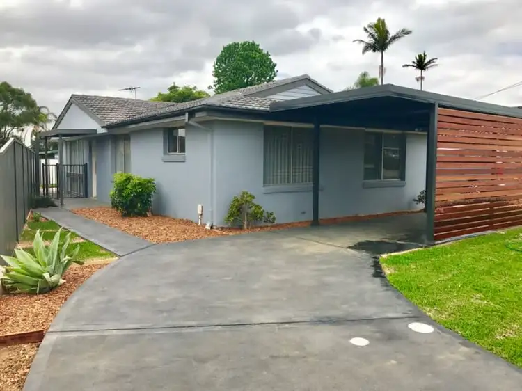 29 Templeton Crescent, Moorebank NSW 2170