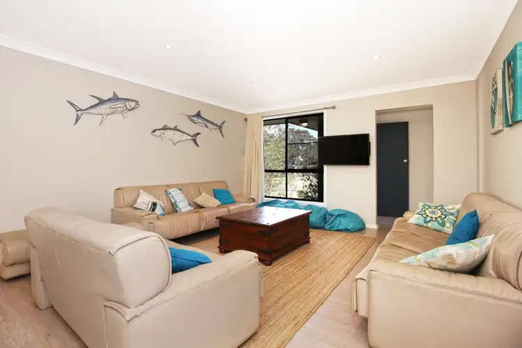 170 Queen Mary Street, Callala Beach NSW 2540