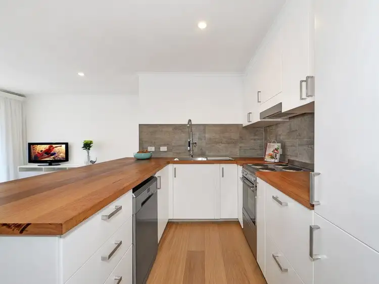 Seventh view of Homely unit listing, 6/43 Chelsea Avenue, Broadbeach QLD 4218