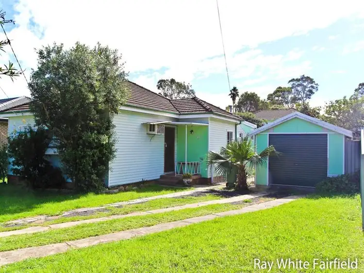 25 Warrumbungle Street, Fairfield West NSW 2165
