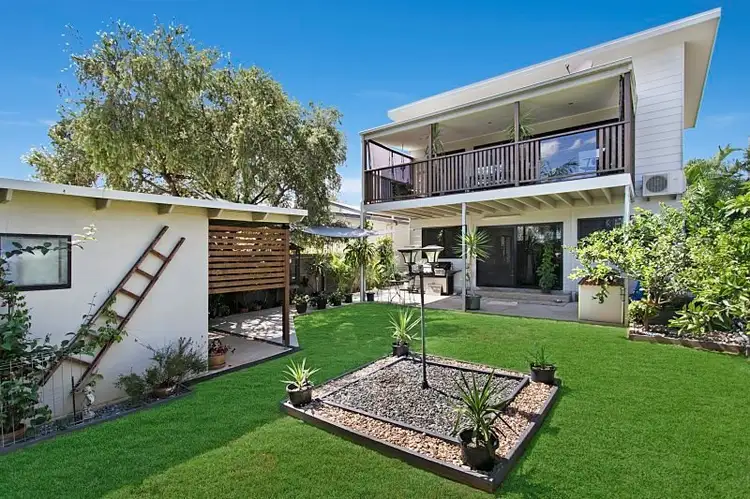 14B Lawson Street, Oxley QLD 4075