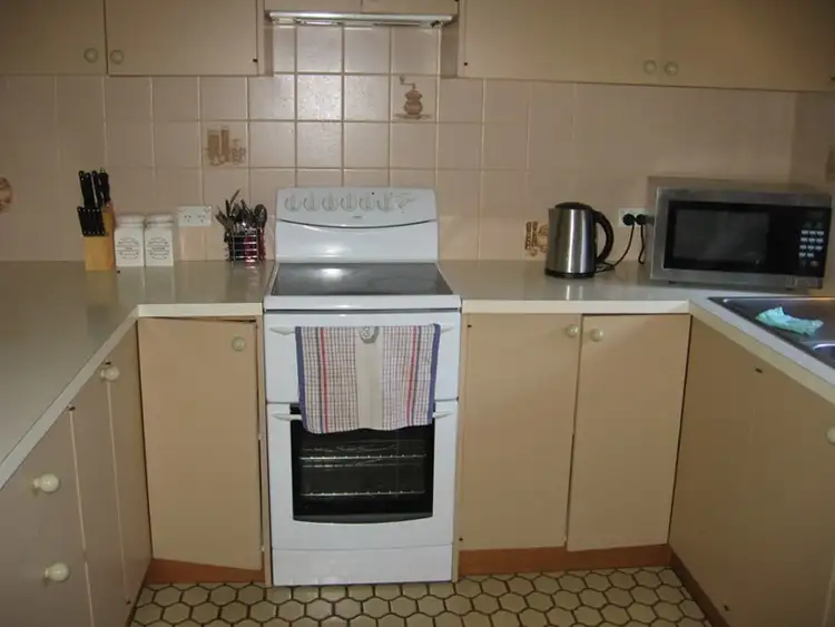 Fifth view of Homely house listing, 6/29 Mackay Street, Rochester VIC 3561