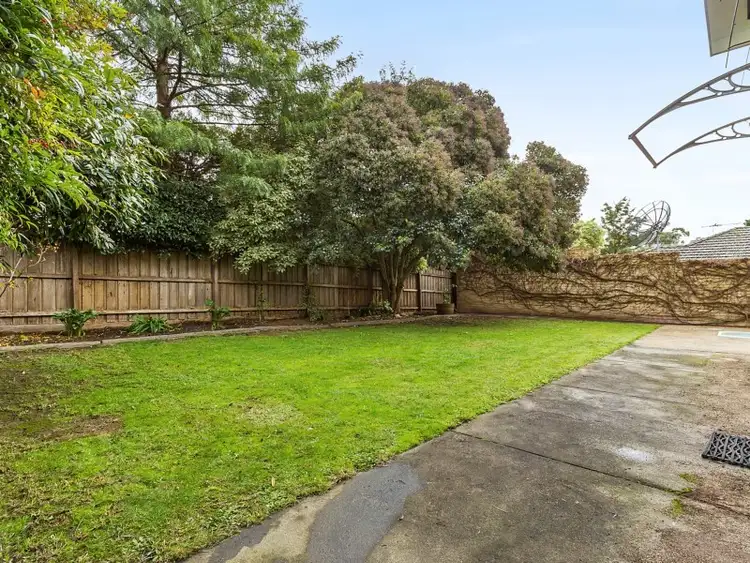 Seventh view of Homely house listing, 2 Thornhill Drive, Forest Hill VIC 3131