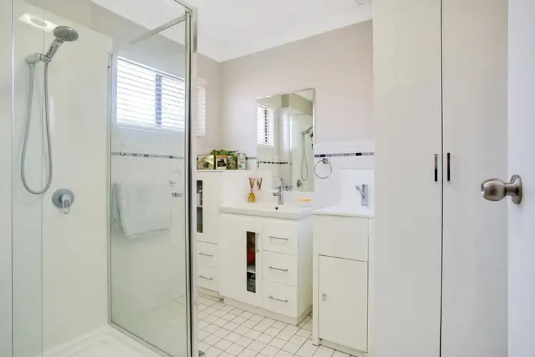 Fifth view of Homely unit listing, 4/30 Duet Drive, Mermaid Waters QLD 4218
