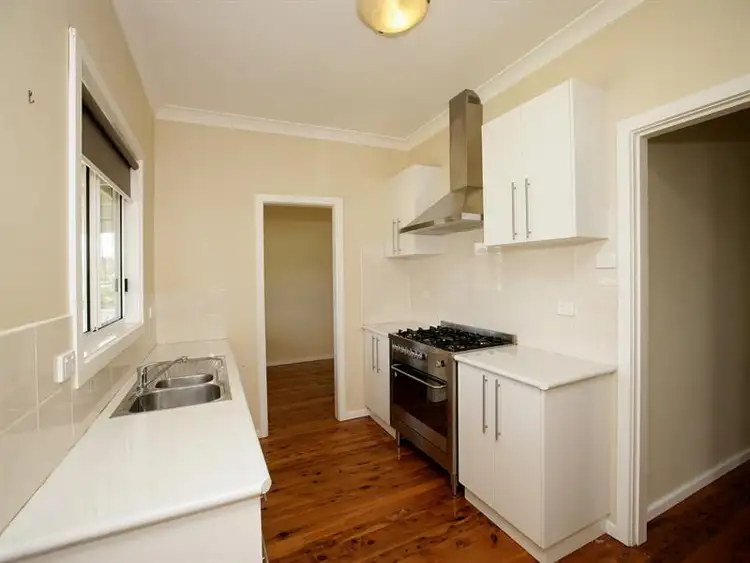 Seventh view of Homely house listing, 7 Binnak Place, Mount Austin NSW 2650