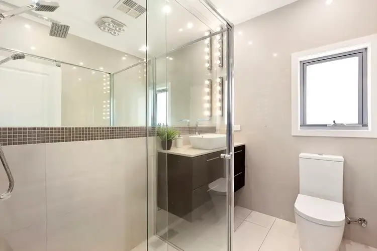 Sixth view of Homely unit listing, 1/15 Berkeley Street, Huntingdale VIC 3166