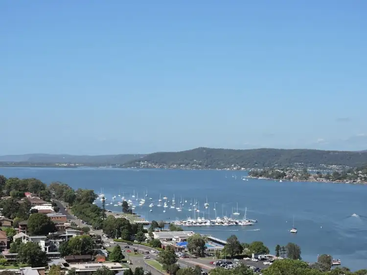 902/97-99 John Whiteway Drive, Gosford NSW 2250