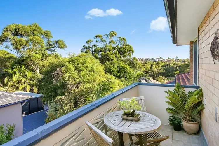 Fourth view of Homely apartment listing, 11/38 Wyuna Avenue, Freshwater NSW 2096