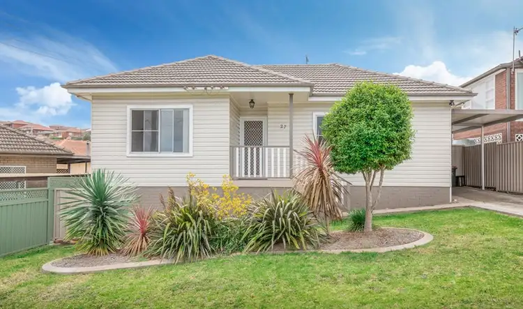 27 Barbara Avenue, Warrawong NSW 2502