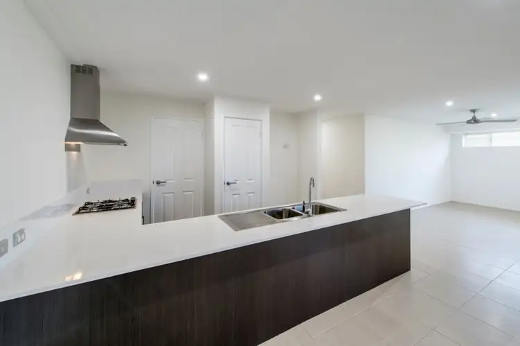 Fifth view of Homely unit listing, Lot 4/198 Durlacher Street, Geraldton WA 6530