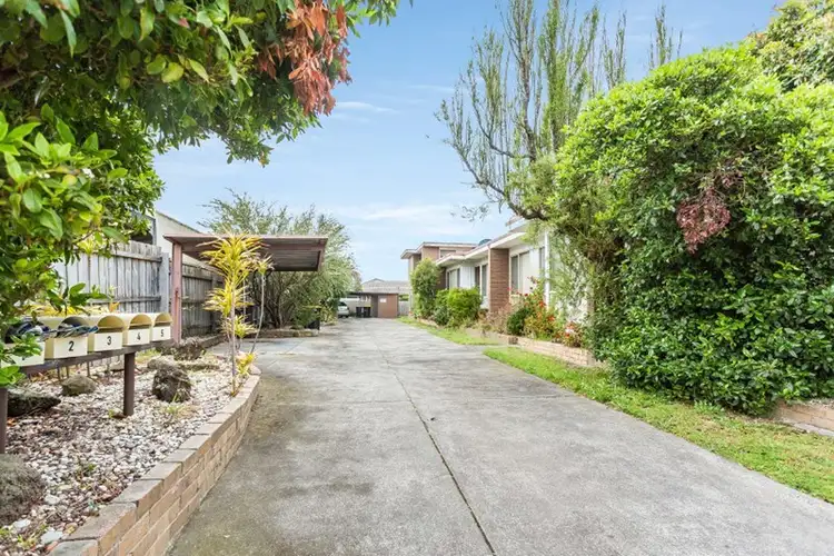 Second view of Homely house listing, 2 Ashmore Avenue, Mordialloc VIC 3195