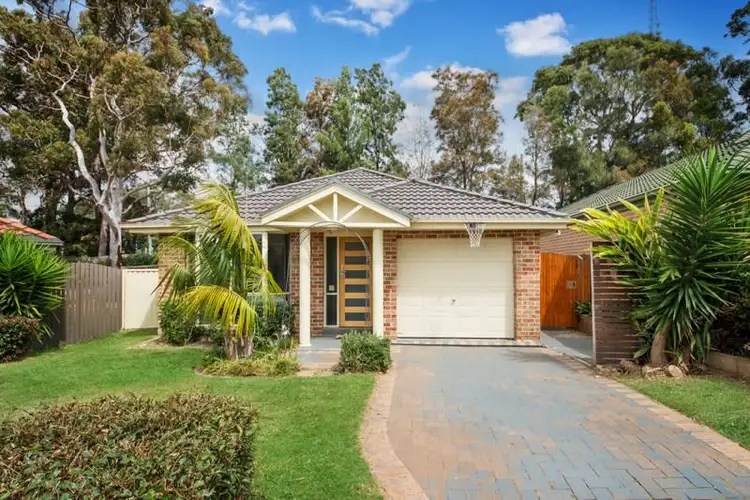 14 Arnold Place, Menai NSW 2234
