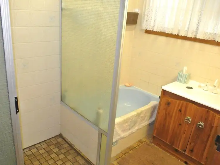 Fourth view of Homely house listing, 5 South Terrace, Kingston Se SA 5275