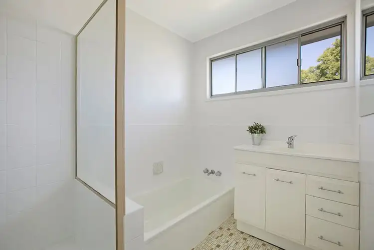 Sixth view of Homely house listing, 46 Leadale Street, Wynnum West QLD 4178