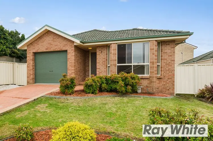 2/4 Barham Place, Horsley NSW 2530