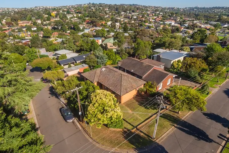 Second view of Homely house listing, 25 Fairbrae Avenue, Belmont VIC 3216