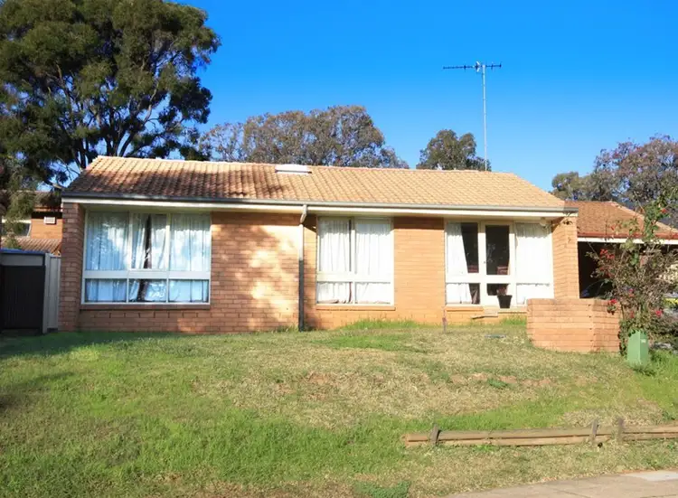 6 Park Row, Bradbury NSW 2560