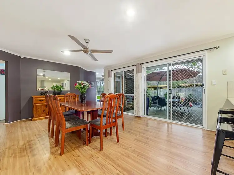 32 Merridown Drive, Merrimac QLD 4226