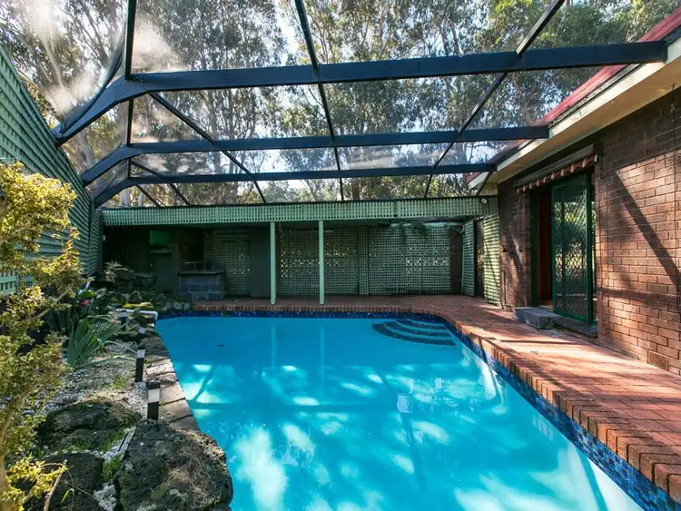 Seventh view of Homely house listing, 18 Golf Links Crescent, Dingley Village VIC 3172