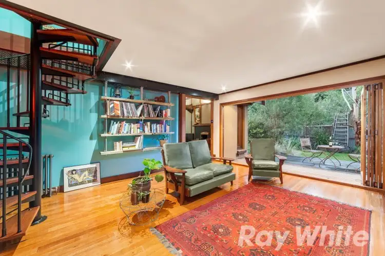 Fifth view of Homely house listing, 5 Suzanne Court, Briar Hill VIC 3088
