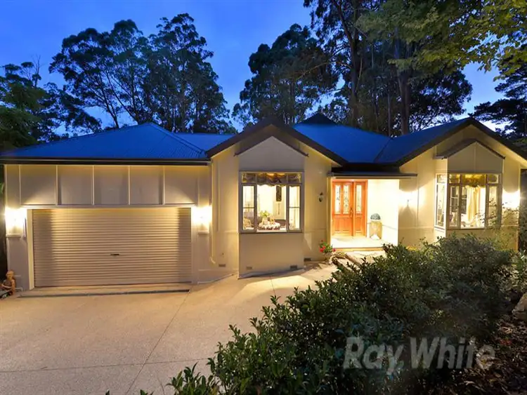 12 Bonnie View Road, Mount Dandenong VIC 3767