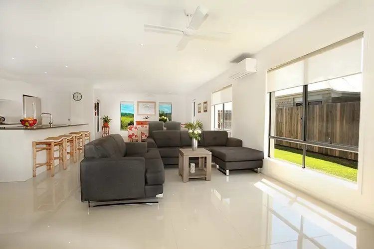 9 Hegarty Circuit, Bli Bli QLD 4560