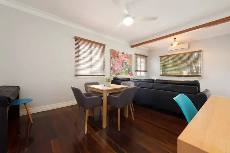 Second view of Homely house listing, 10 Gatton Street, Mount Gravatt East QLD 4122
