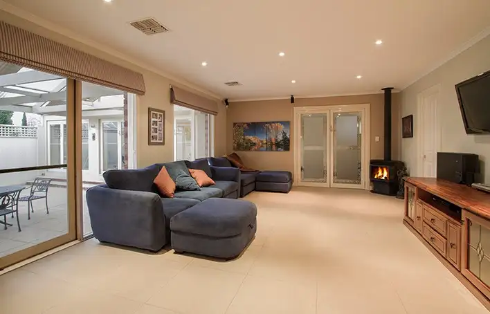 Fifth view of Homely house listing, 18 Cosham Court, Greensborough VIC 3088