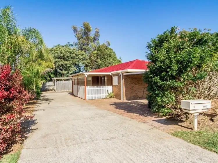 1/9 Robin Joy Close, Labrador QLD 4215