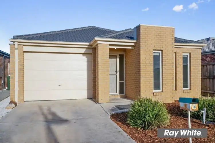 Third view of Homely house listing, 10 Susan Place, Tarneit VIC 3029