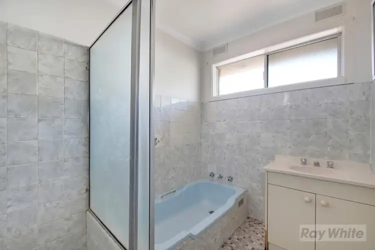 Fourth view of Homely house listing, 1 Evans Street, Goulburn NSW 2580