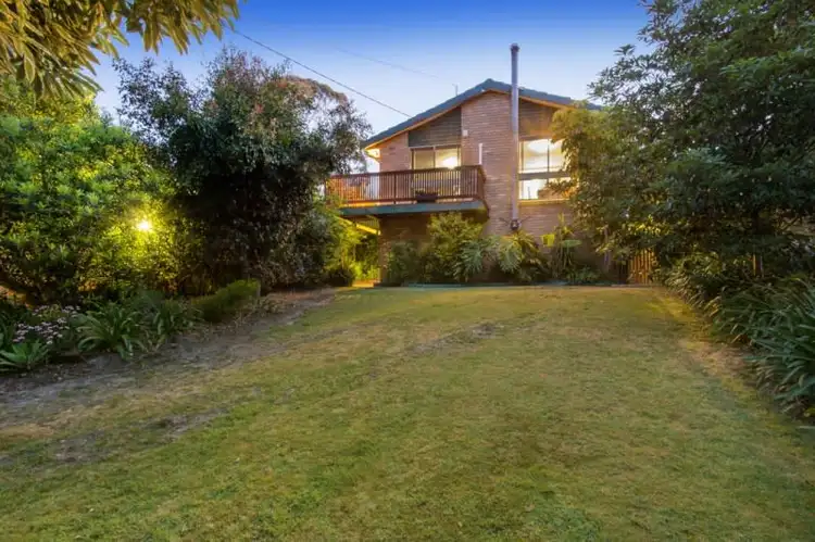 9 Barwon Avenue, Frankston VIC 3199