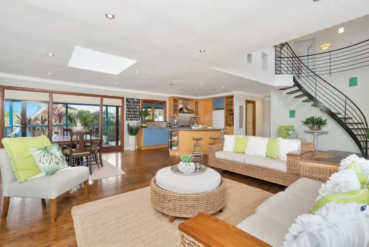 Third view of Homely house listing, 10 Brentwood Place, Frenchs Forest NSW 2086