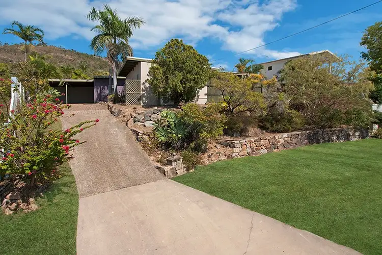 51 Banfield Drive, Mount Louisa QLD 4814