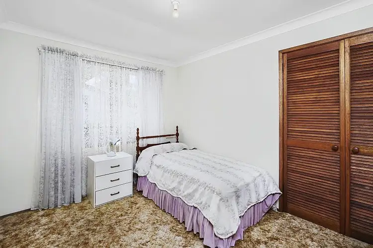 Seventh view of Homely house listing, 8 Colleen Street, Berkeley Vale NSW 2261