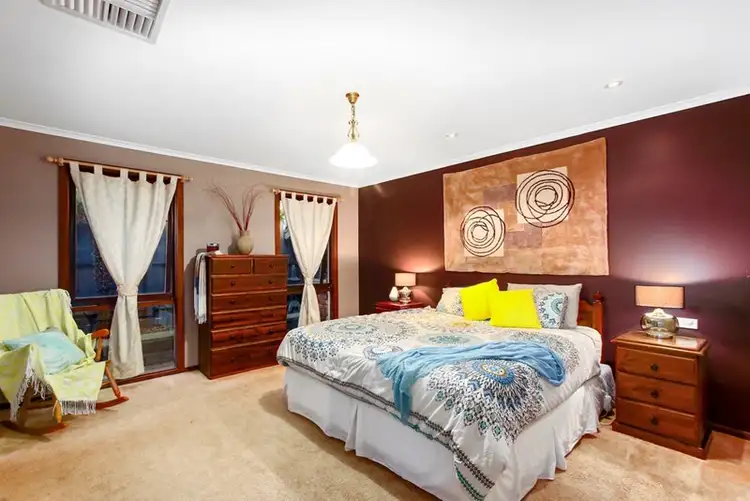 Sixth view of Homely house listing, 2 Atherton Court, Kilsyth VIC 3137