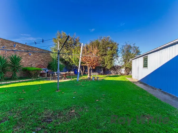 Seventh view of Homely house listing, 15 Kodre Street, St Albans VIC 3021